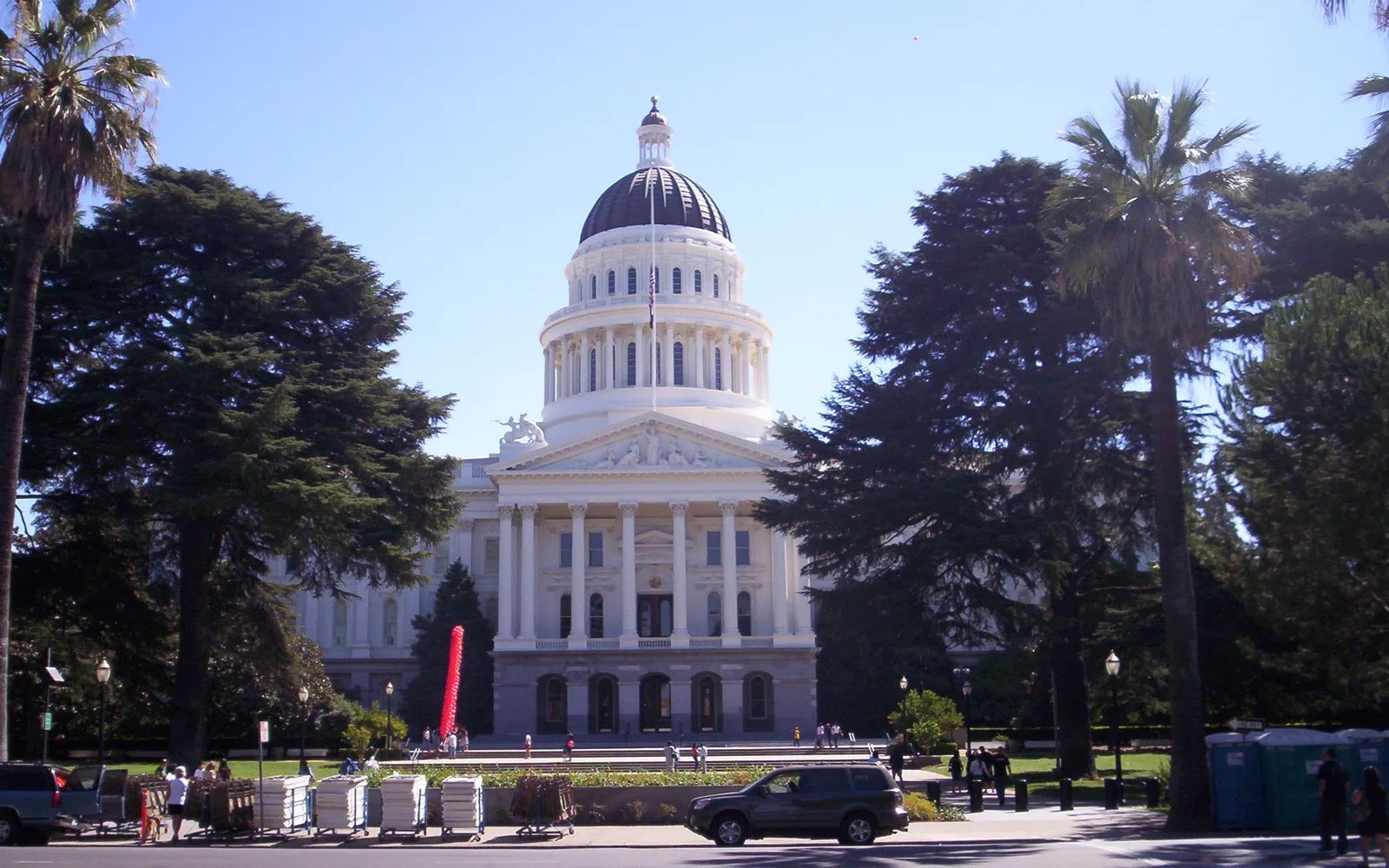 California State Capitol building, a domed neoclassical structure in Sacramento